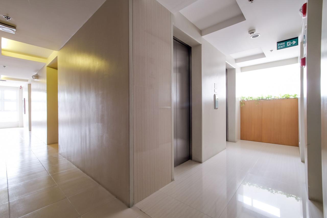 Zen Rooms Bangkal Makati Makati City Exterior photo